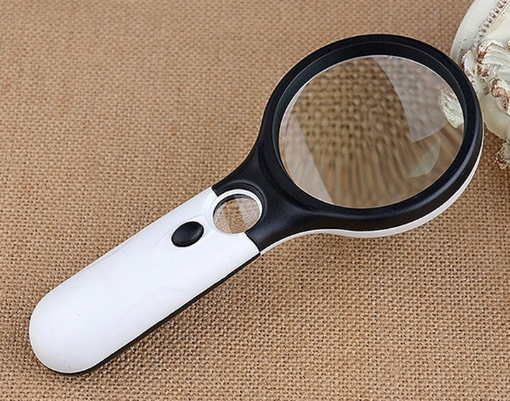 Loupe à main avec éclairage LED – Précision
